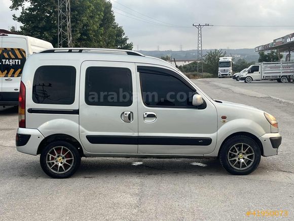 2007 MODEL 1.5 MULTİX ÇİFT SÜRGÜ TEK KAPAK TAM BİR AİLE ARACI