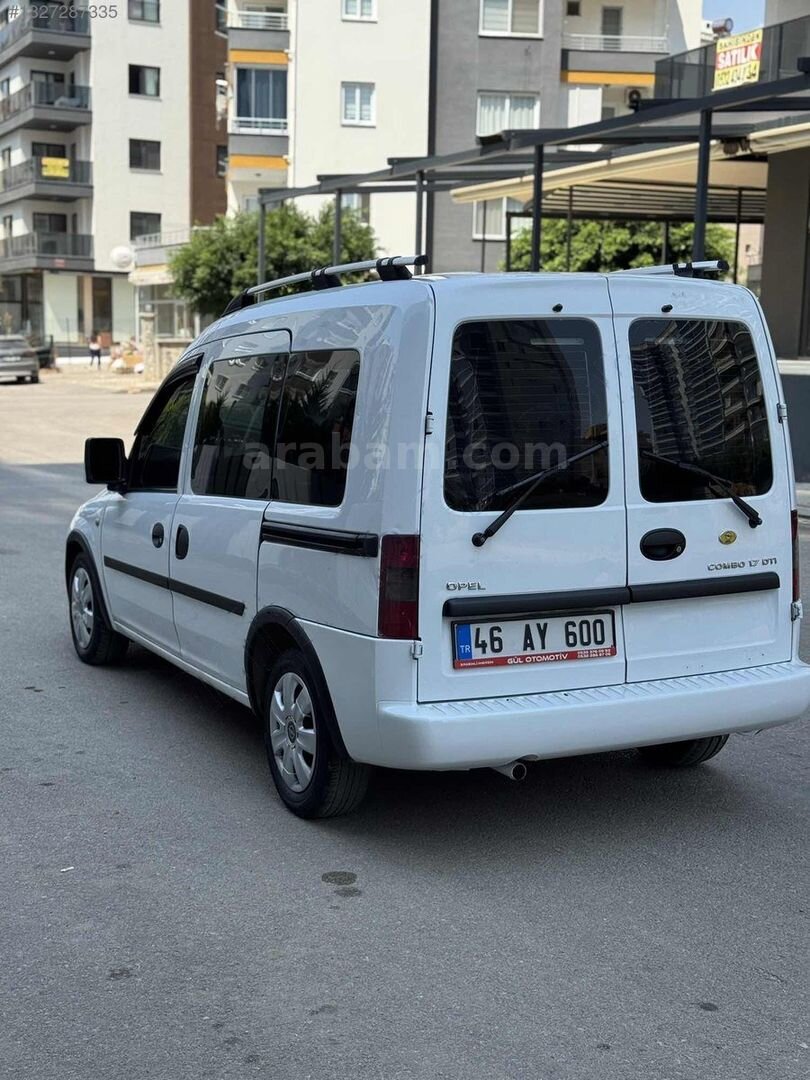 Galeriden Opel Combo 1.7 DTI Comfort 2003 Model Mersin 323.500 km Beyaz 7
