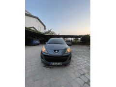 Memurdan Peugeot 207 1.4 Comfort 2010 Model 