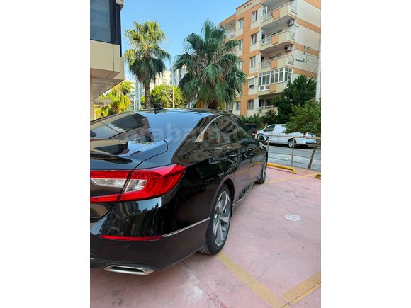 Sahibinden Honda Accord 1.5 VTEC Executive Plus 2021 Model 
