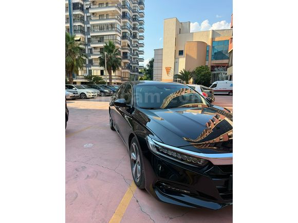 Sahibinden Honda Accord 1.5 VTEC Executive Plus 2021 Model 