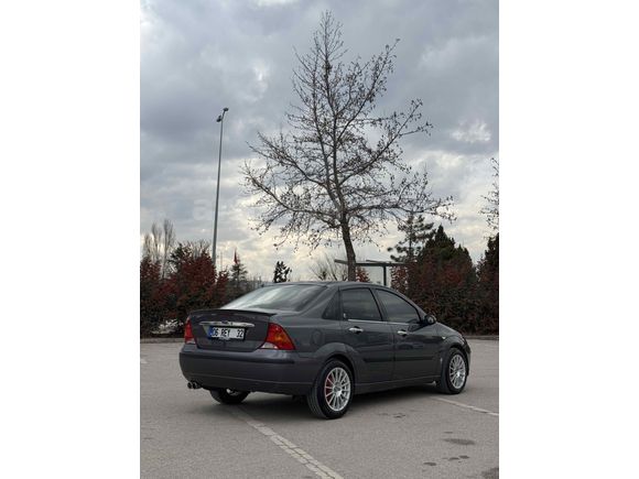 Sahibinden Ford Focus 1.6 Comfort 2004 Model 