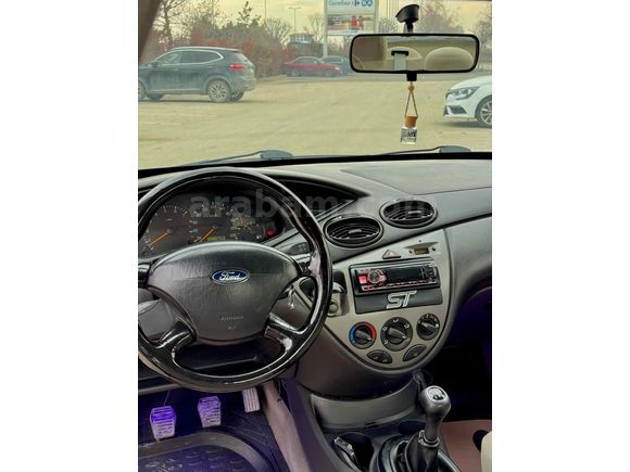 Sahibinden Ford Focus 1.6 Comfort 2004 Model 