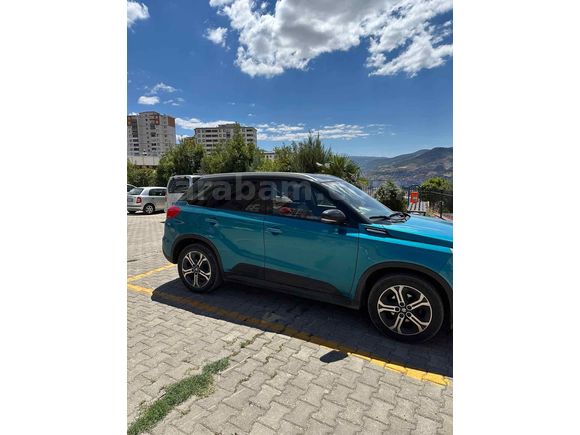Sahibinden Suzuki Vitara 1.6 GLX 2017 Model  181.000 km Çift Renk