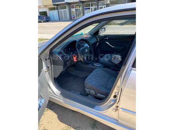 Sahibinden Honda Civic 1.6i VTEC LS 2004 Model 