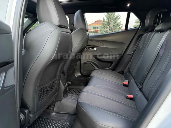 Galeriden Peugeot 2008 1.2 PureTech GT 2023 Model Ankara