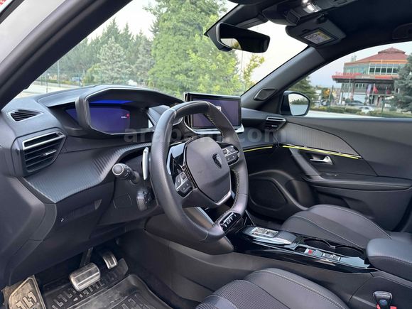 Galeriden Peugeot 2008 1.2 PureTech GT 2023 Model Ankara