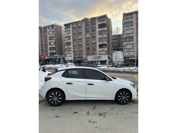 Sahibinden Opel Corsa 1.2 Essential 2021 Model 