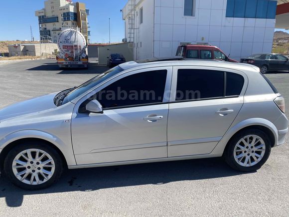 Sahibinden Opel Astra 1.6 Enjoy Elegance 2009 Model  Gri (Gümüş)