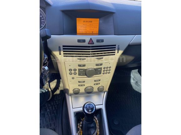 Sahibinden Opel Astra 1.6 Enjoy Elegance 2009 Model  Gri (Gümüş)