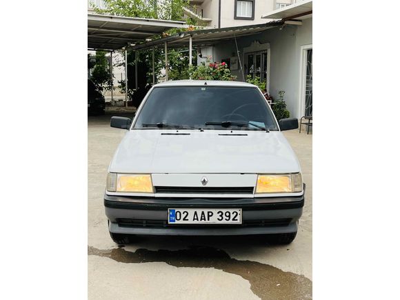 Sahibinden Renault R 9 1.4 Broadway 1996 Model 
