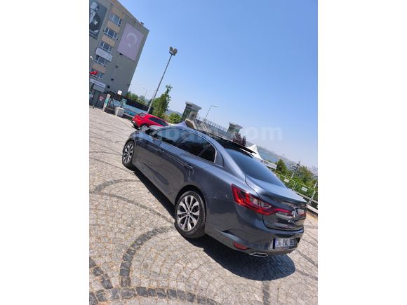 Sahibinden Renault Megane 1.3 TCe Icon 2024 Model