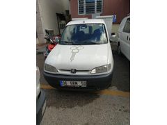 Sahibinden Peugeot Partner 1.9 D Combispace 2000 Model  298.000 km Beyaz
