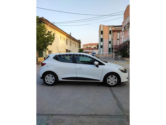 Sahibinden Renault Clio 1.2 Joy 2013 Model