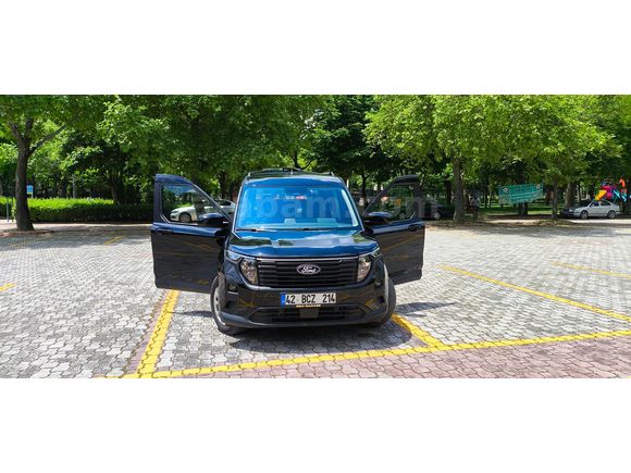 Sahibinden Ford Tourneo Courier 1.5 EcoBlue Titanium 2025 Model 