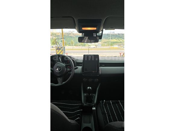 Sahibinden Renault Clio 1.0 SCe Joy 2023 Model