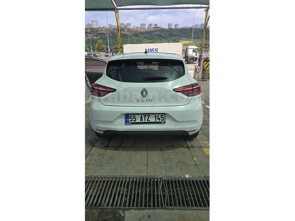Sahibinden Renault Clio 1.0 SCe Joy 2023 Model