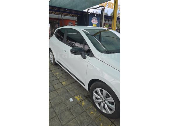 Sahibinden Renault Clio 1.0 SCe Joy 2023 Model