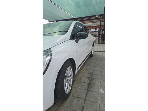 Sahibinden Renault Clio 1.0 SCe Joy 2023 Model