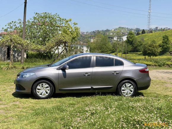 2013 YENİ KASA JOY FLUENCE 1.6 145.000KM SERVİS BAKIMLI