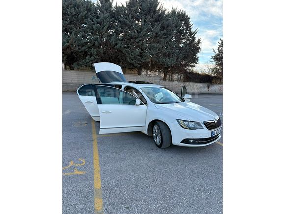Tamirciden Satılık Full Bakımlı Skoda SuperB 1.6 TDI Elegance 2013 Model 