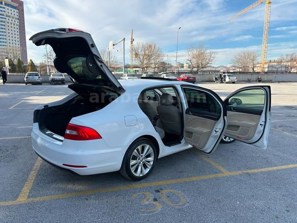 Tamirciden Satılık Full Bakımlı Skoda SuperB 1.6 TDI Elegance 2013 Model 