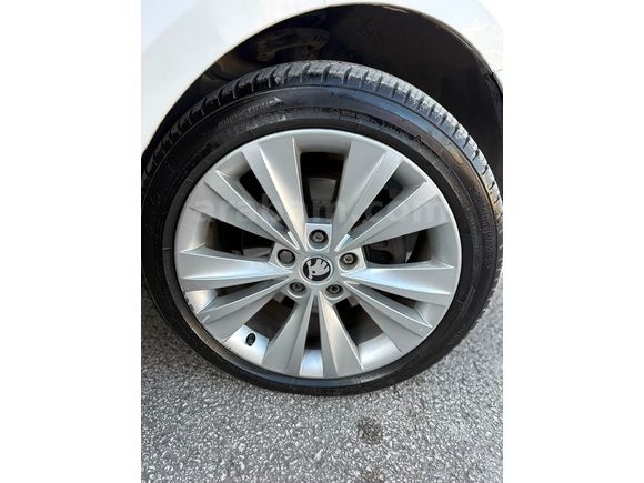 Tamirciden Satılık Full Bakımlı Skoda SuperB 1.6 TDI Elegance 2013 Model 