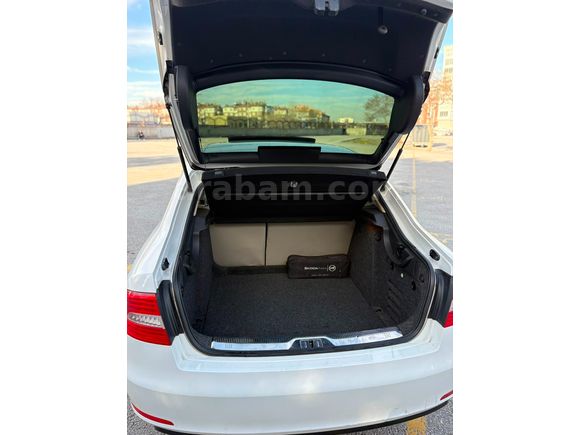 Tamirciden Satılık Full Bakımlı Skoda SuperB 1.6 TDI Elegance 2013 Model 