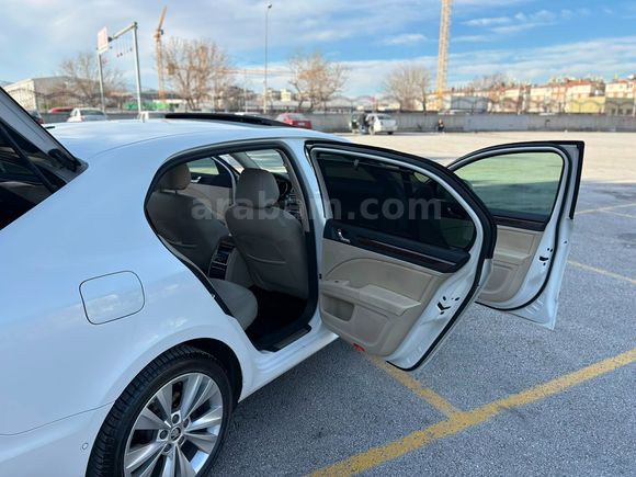 Tamirciden Satılık Full Bakımlı Skoda SuperB 1.6 TDI Elegance 2013 Model 