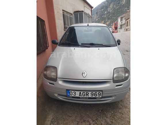 Sahibinden Renault Clio 1.4 RNA 2001 Model 