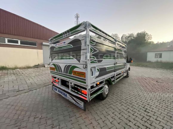 Galeriden Ford Trucks Transit 350 L Van
