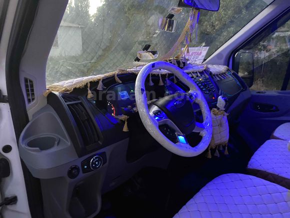 Galeriden Ford Trucks Transit 350 L Van