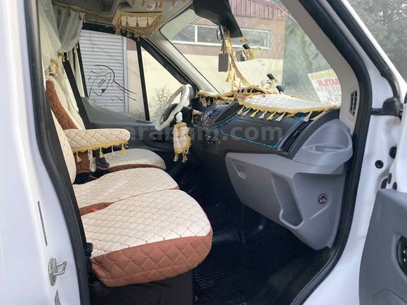 Galeriden Ford Trucks Transit 350 L Van
