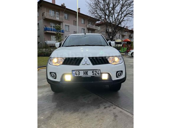 Sahibinden Mitsubishi L 200 4x4 Intense 2011 Model 