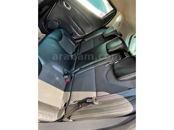 Sahibinden Renault Clio 1.5 dCi SportTourer  Icon 2016 Model en dolusu 