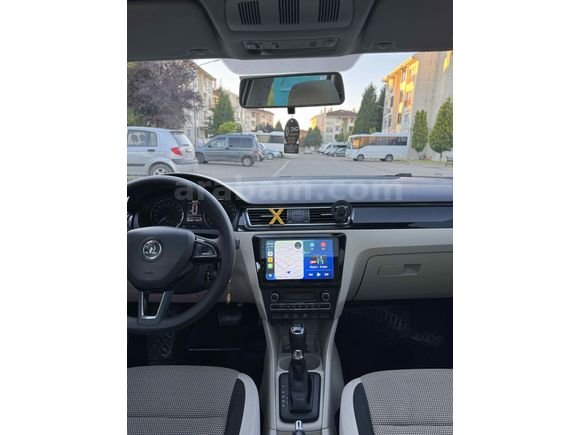 Sahibinden Skoda Rapid 1.6 CR TDI Spaceback Elegance 2015 Model 