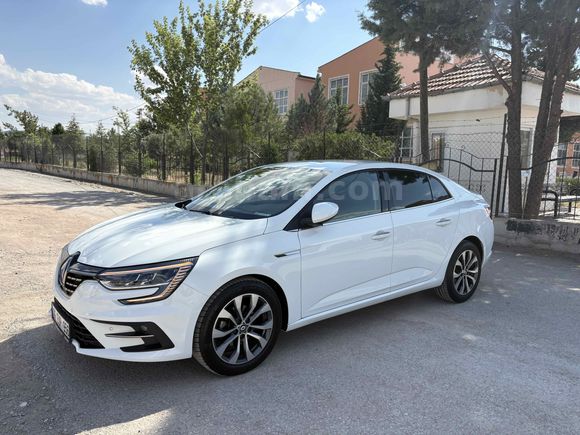Gsr2 Megane 1.3 TCe Icon 2024  