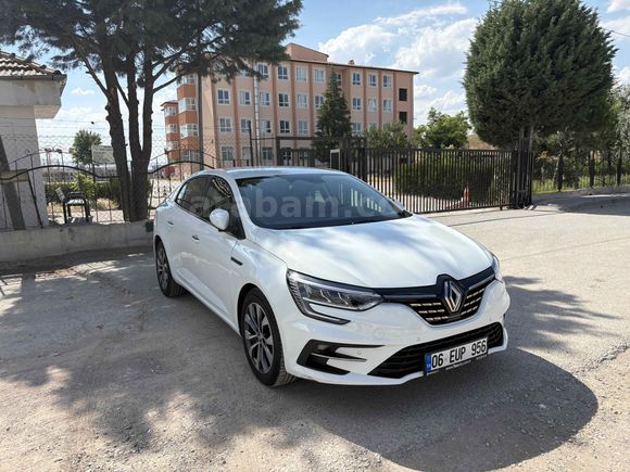 Gsr2 Megane 1.3 TCe Icon 2024  