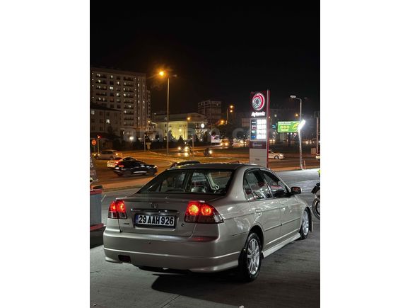 Sahibinden Honda Civic 1.6i VTEC ES 2004 Model 