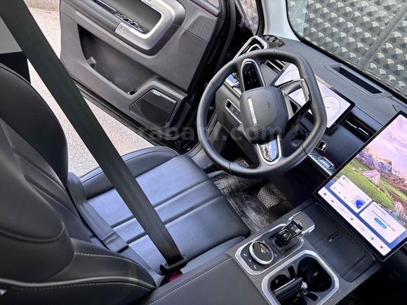 JAECOO
DEĞİŞENSİZ BOYASİZ HATASIZ TRAMERSİZ
9.000km EKSTRALI
