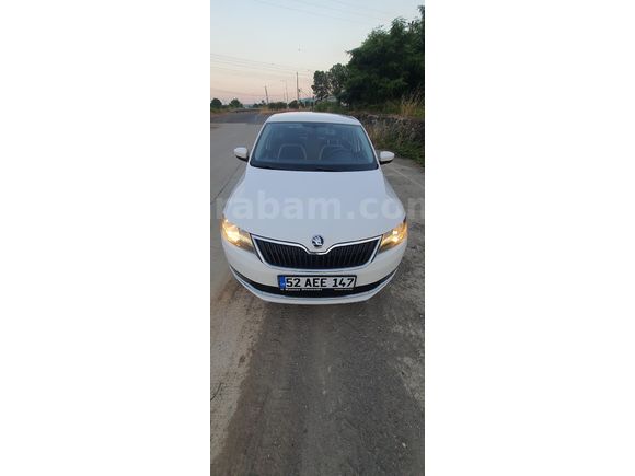 Sahibinden Skoda Rapid 1.0 TSI GreenTec Style 2018 Model
