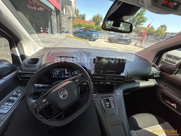 Cam tavanlı servis bakımlı 