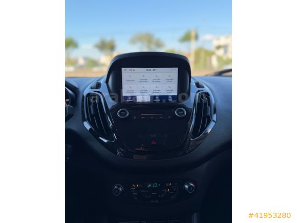 2022 TOURNEO COURİER 1.5TDCİ TİTANİUM PLUS / 56.000 KM