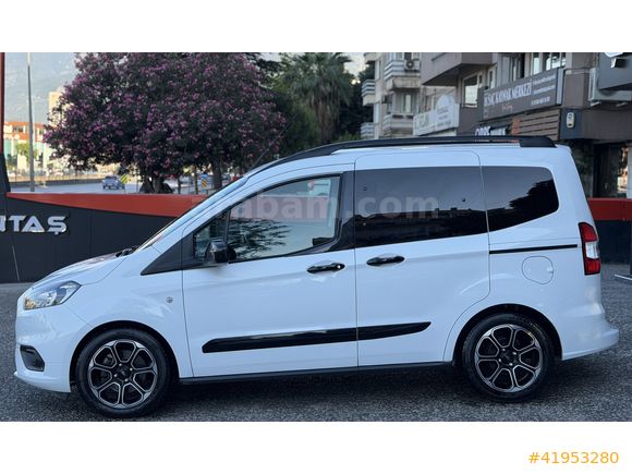 2022 TOURNEO COURİER 1.5TDCİ TİTANİUM PLUS / 56.000 KM