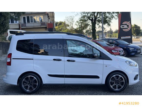 2022 TOURNEO COURİER 1.5TDCİ TİTANİUM PLUS / 56.000 KM