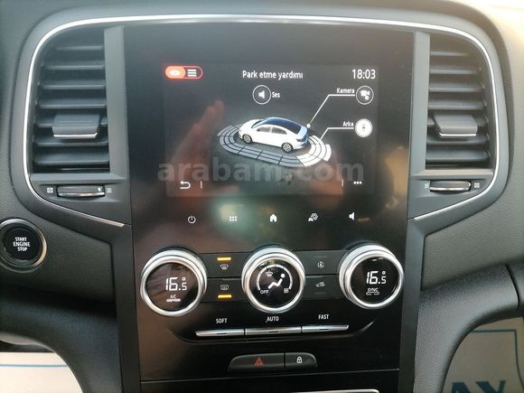 HATASIZ BOYASIZ 2024 MODEL RENAULT MEGANE 1.3 TCE TOUCH PLUS