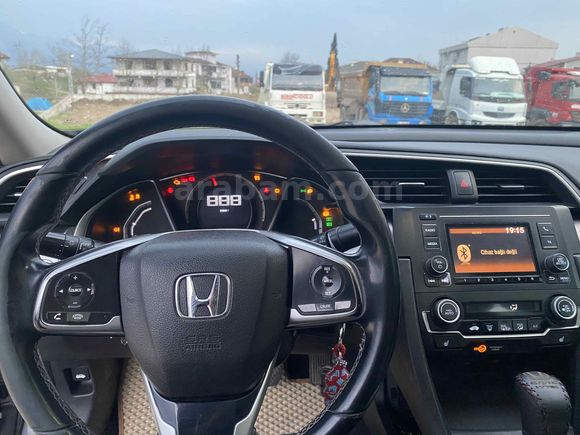 Sahibinden Honda Civic 1.6i VTEC Elegance 2017 Model  Siyah