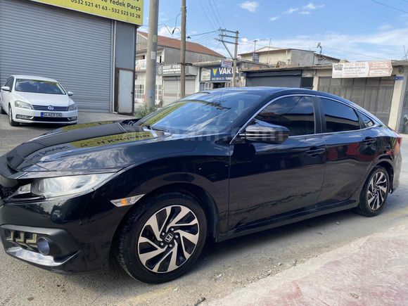 Sahibinden Honda Civic 1.6i VTEC Elegance 2017 Model  Siyah