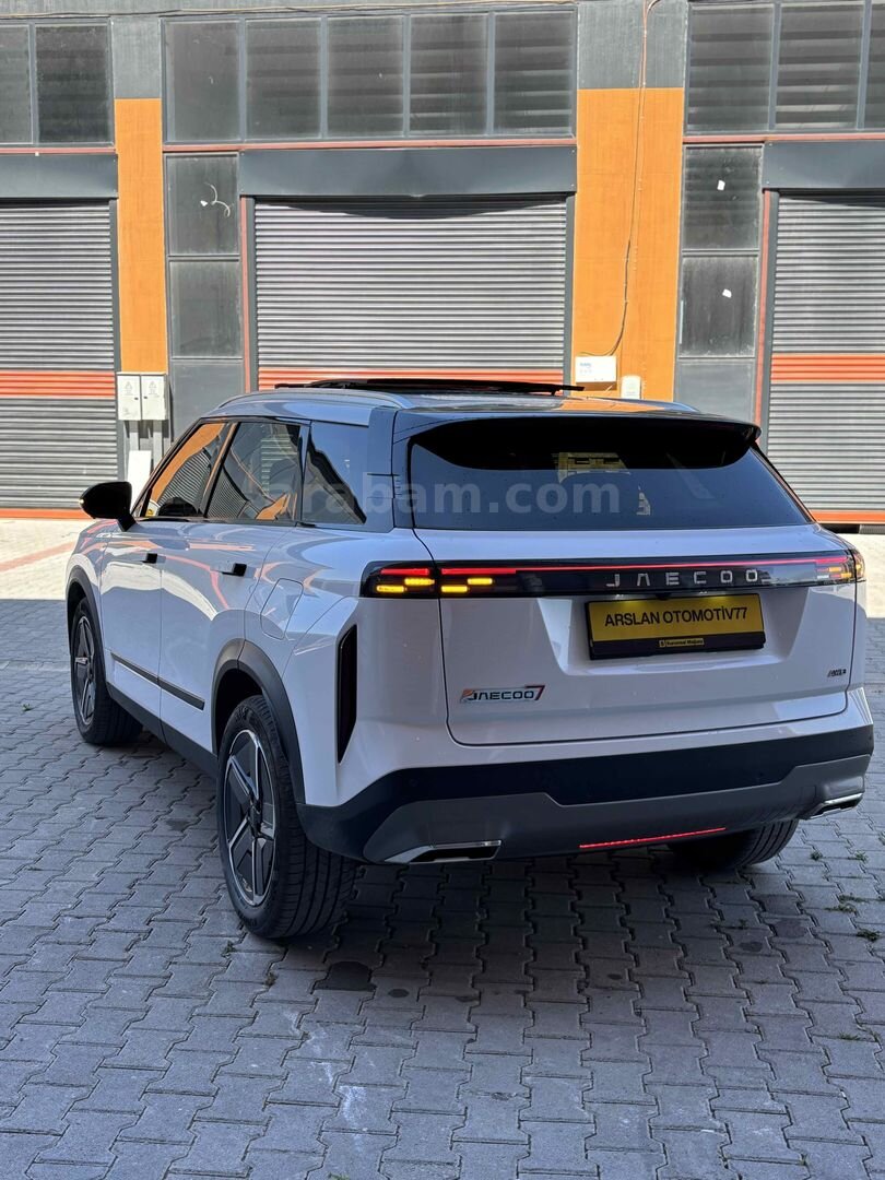 Galeriden Jaecoo J7 1.6 Evolve 2025 Model Yalova 6.001 km Beyaz 6