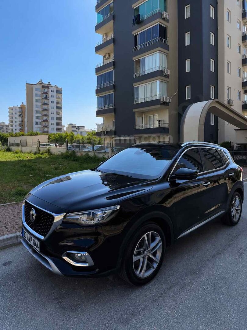 Sahibinden MG HS 1.5 T-GDI Luxury 2024 Model 4
